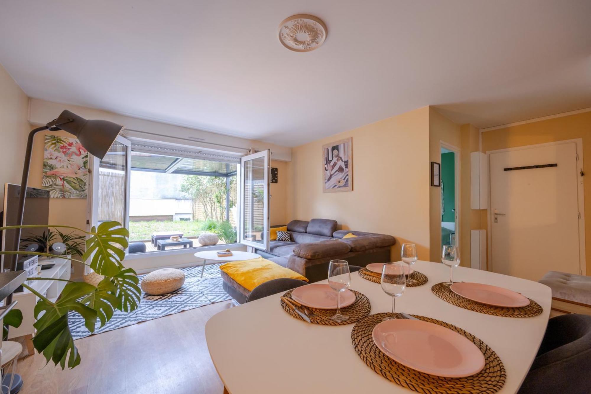 Le Coin Du Bonheur Apartment Nantes Exterior photo